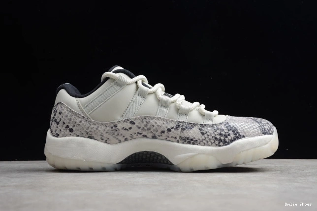 Bmlin Shoes CD6846-002 SE Low Bone Light Jordan Air Snake 11 0810